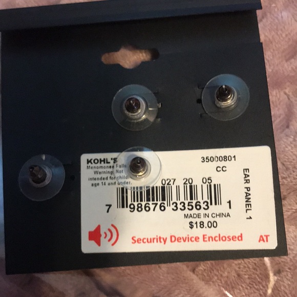 Earrings - Picture 2 of 2